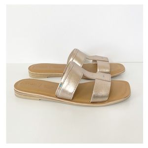 TOMS Seacliff Leather Slide Flat Sandals